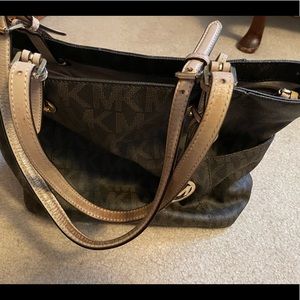Michael Kors bag